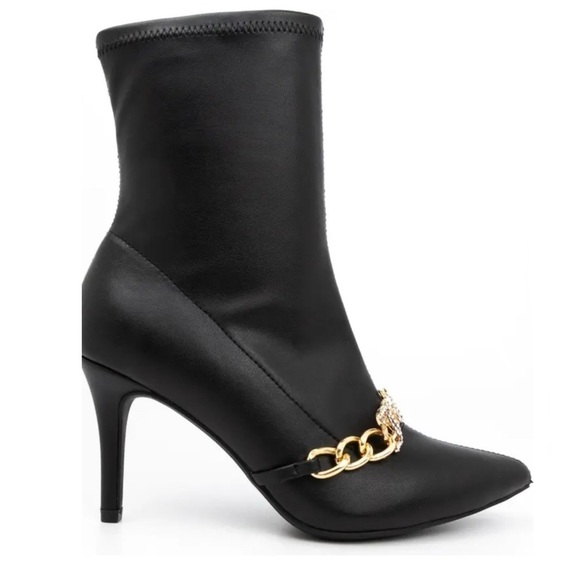 JUICY COUTURE Bling Logo Vegan Pointed Toe Black Chelsea Slim Heel Booties NWT - Picture 2 of 14